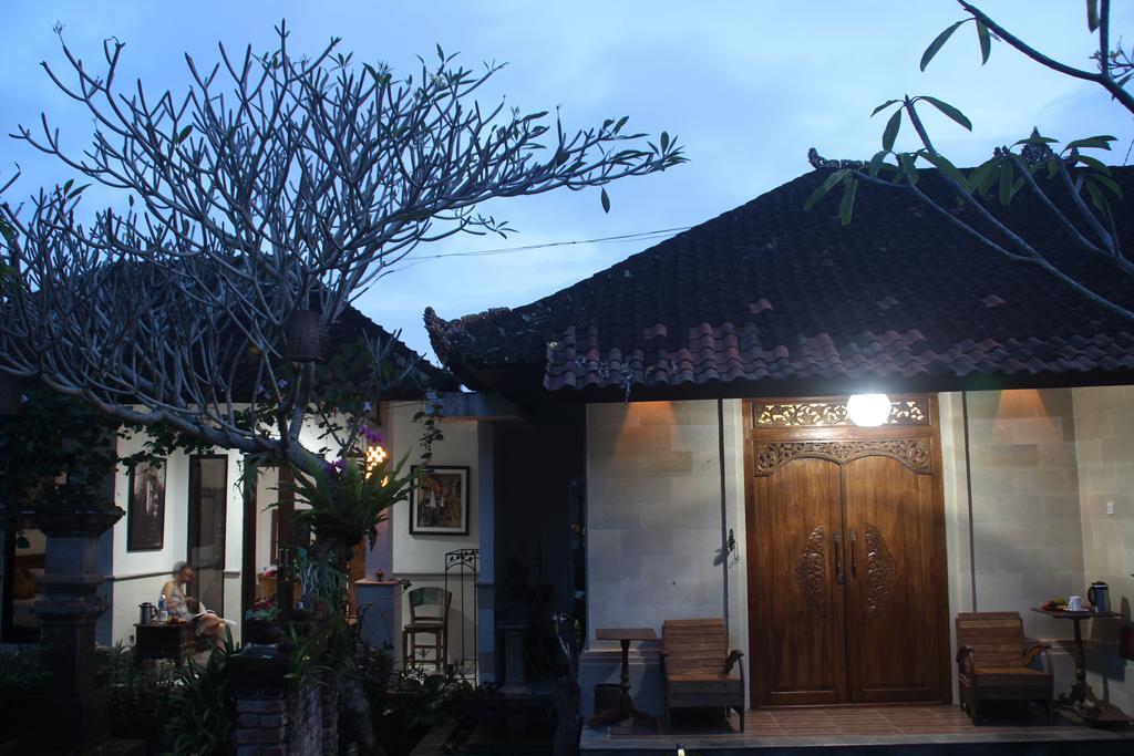 Ubud Rooms B&B Екстер'єр фото